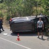 В Севастополе из-за взрыва колеса перевернулся автомобиль