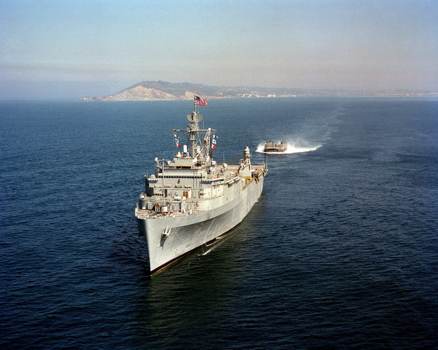 Черноморский флот взял под наблюдение американский эсминец с «Томагавками» на борту