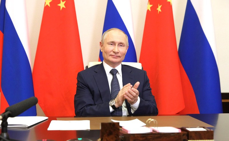 Какие вопросы по Крыму обсудят Путин и Зеленский